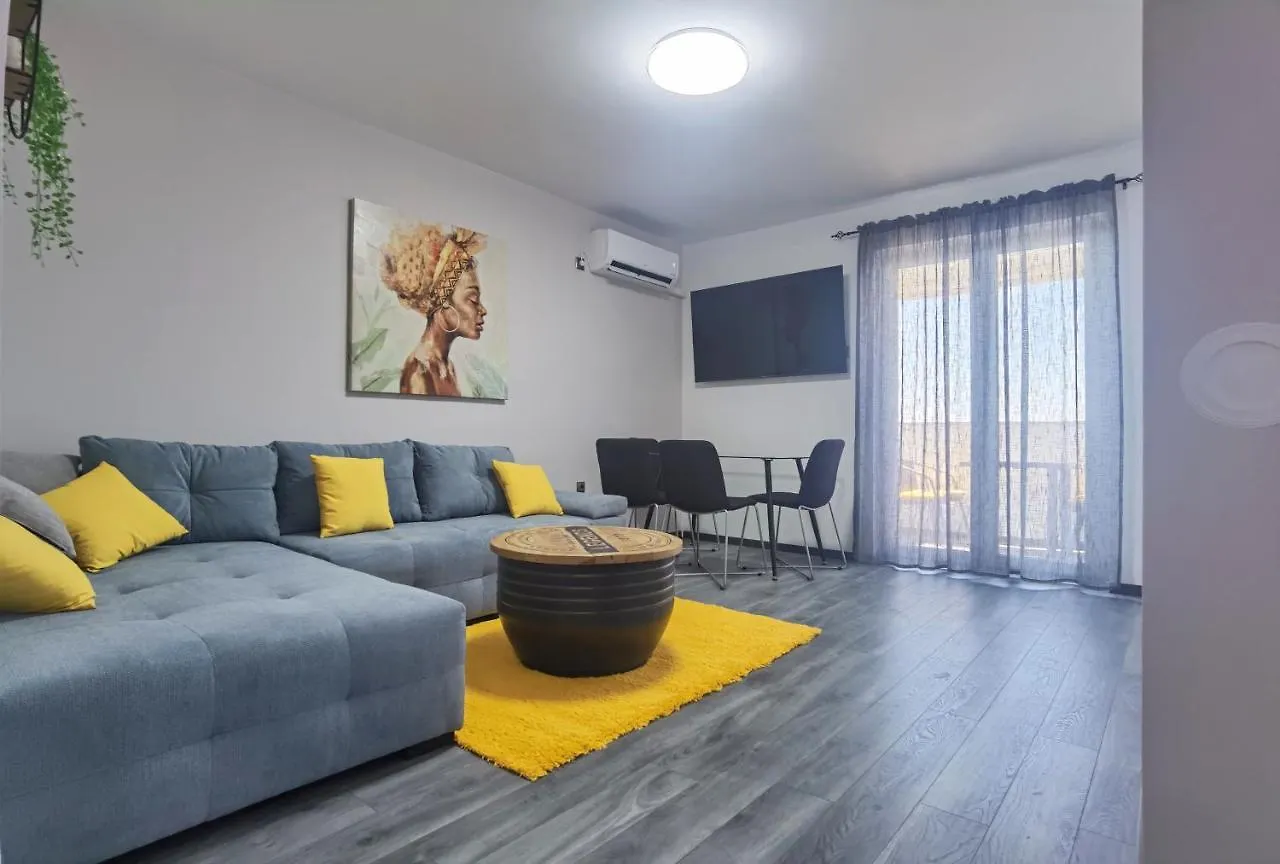 Apartment Pek location